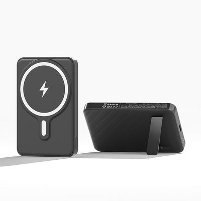 Carregador de telemóvel portátil magnético universal de 5000 mAh