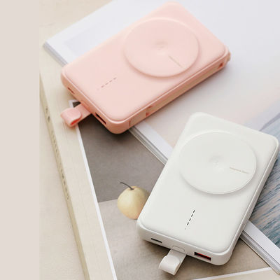 Bom preço. Li Polymer Magnetic Power Bank Carregamento rápido 10000mAh Saída sem fio on-line