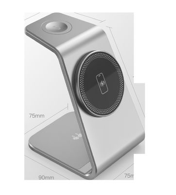 Bom preço. Banco de energia carregador rápido Tipo C Modelo 15W Saída de telefone 5W Saída de relógio on-line