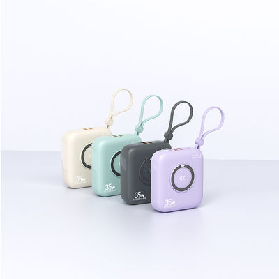 Bom preço. 10000 Mah Mini Power Bank Leve 5W de saída sem fio Fácil de transportar on-line